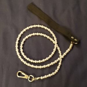 Dog Leash [pearls]